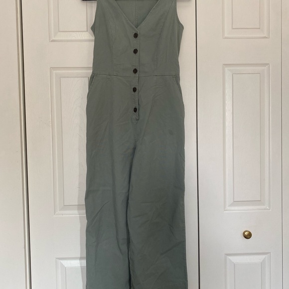 Gap green fences button front jumpsuit - Picture 4 of 5